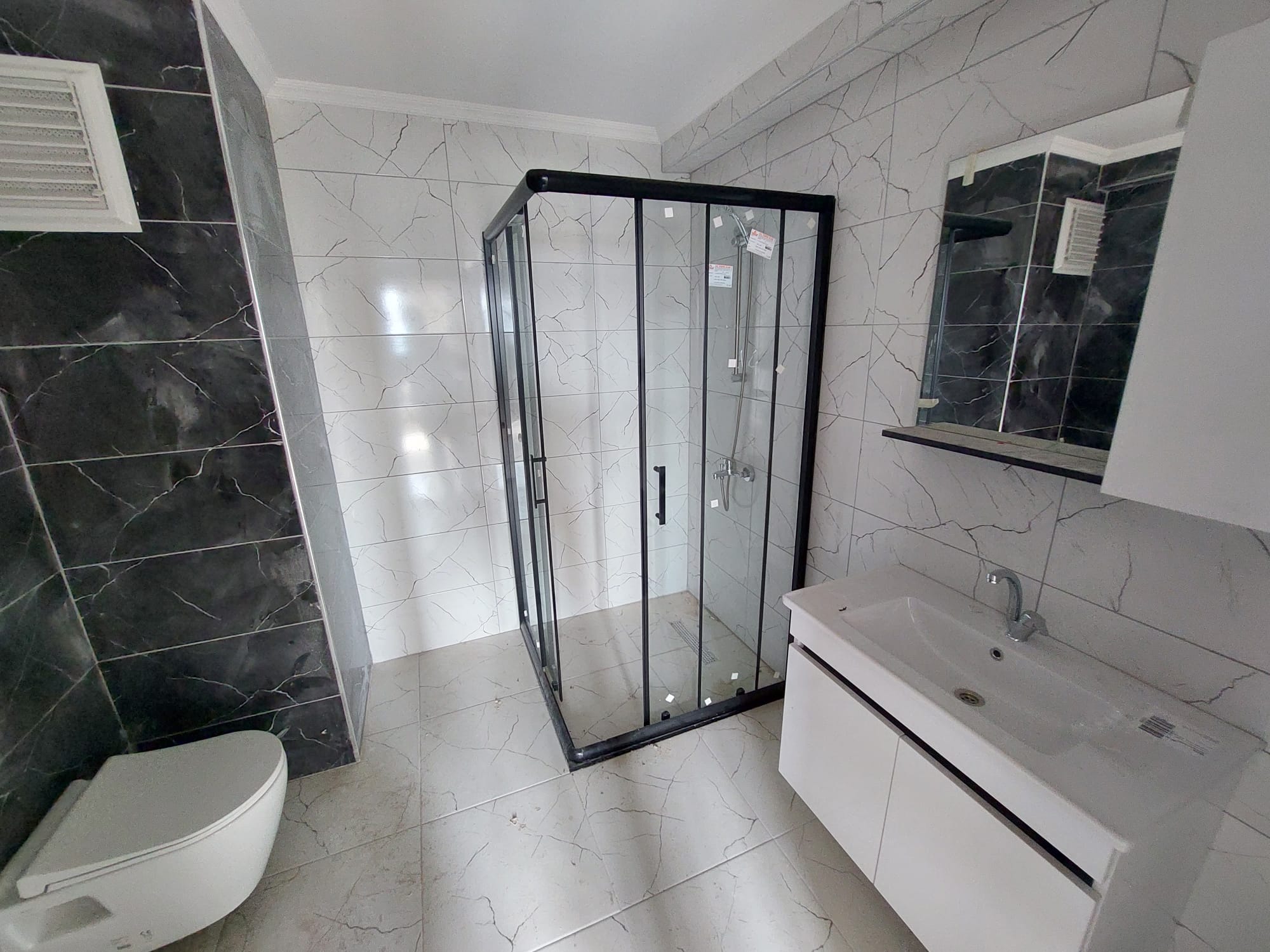 KARŞIYAKA GARDEN PARK EBEVEYN BANYOLU SATILIK 3+1